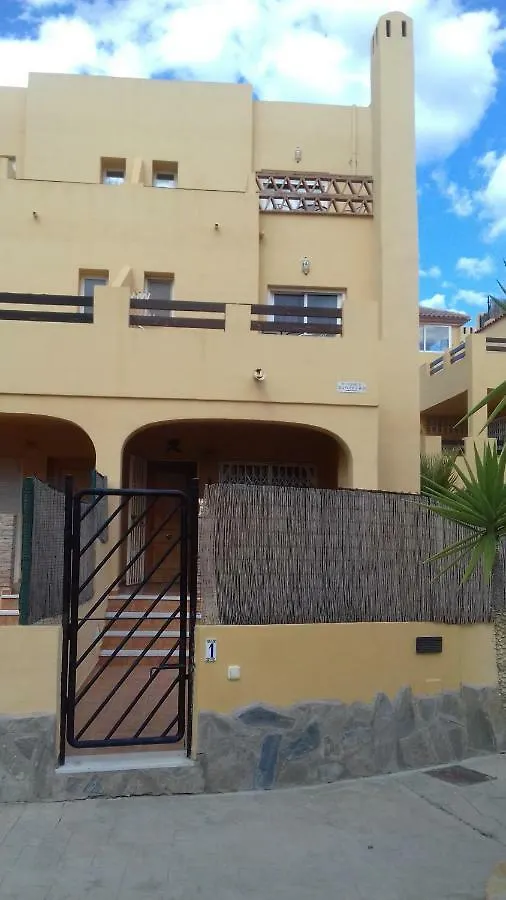 El Faro Puerto Rey Villa Vera 0*,